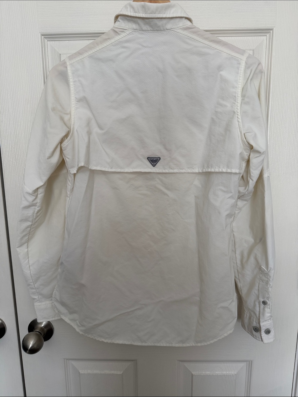 Columbia Women's Off-White PFG Long Sleeve Outdoor Button Shirt | Size S - Picture 4 of 11